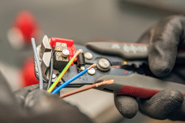 Best Electrical Contractors for Businesses  in Streetsboro, OH